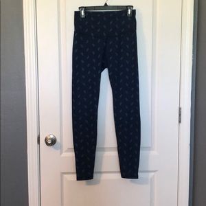 Old Navy. Active leggings